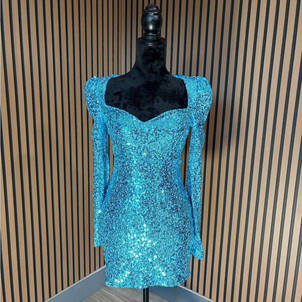 Elegant Blue Sequin Dress